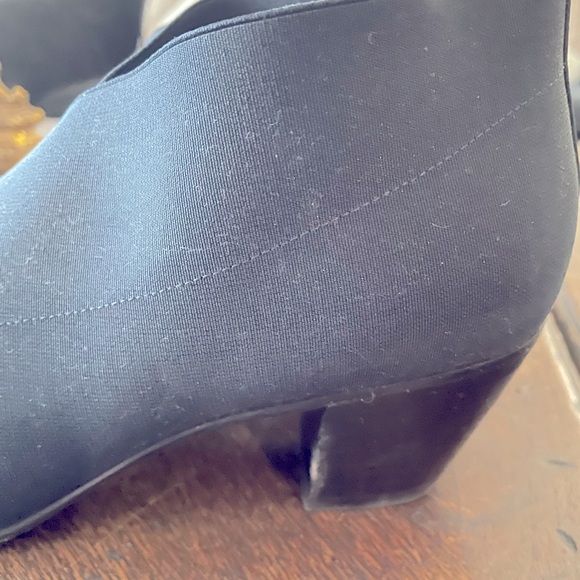 Stuart Weitzman Bootie Shoe - Picture 2 of 5